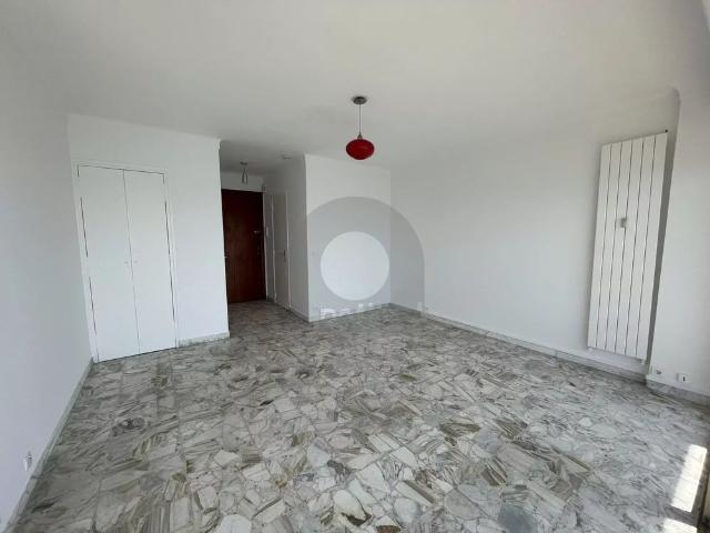 Appartement location à Nice, Menton