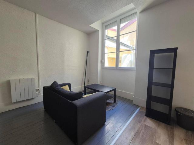 Studio location à Mâcon