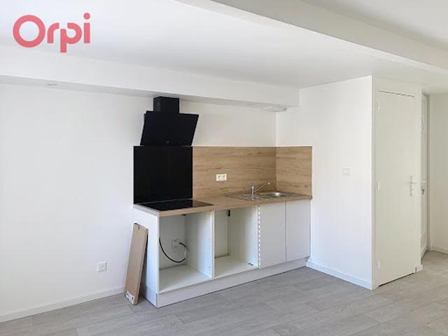 Appartement location à La Boudevauderie, Molac