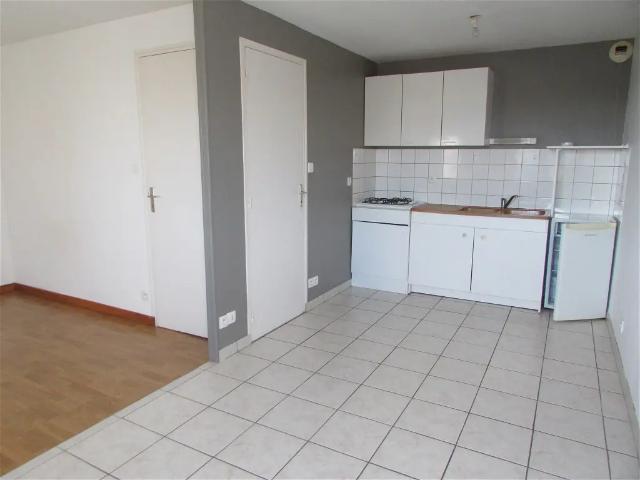 Studio location à Plélan-le-grand, Le Chêne Vert