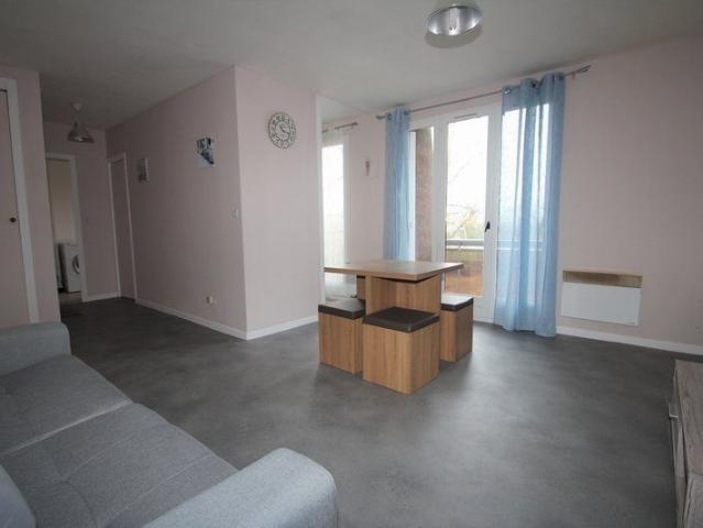 Appartement location à Caqueret, Decize