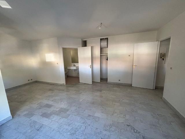 Appartement location à Grasse, Le Cannet