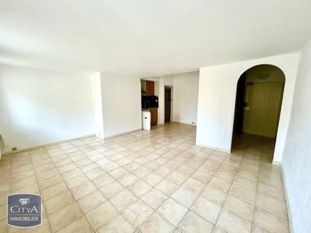 Appartement location à Aix-en-Provence, Aix-en-provence