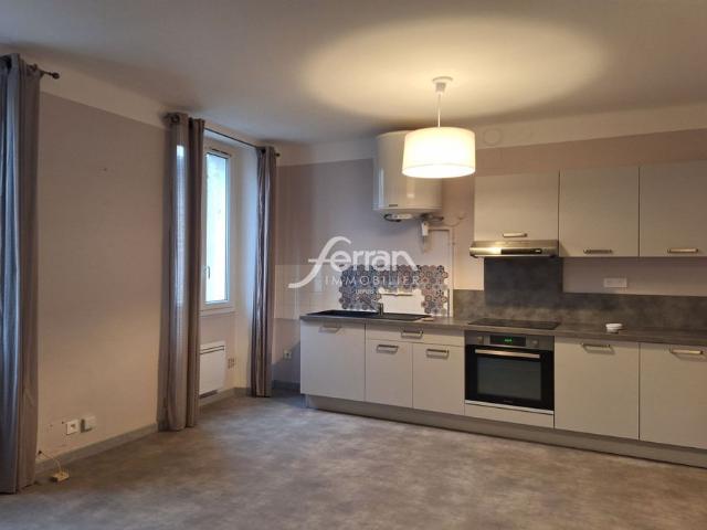 Appartement location à Arrondissement de Draguignan, Figanières
