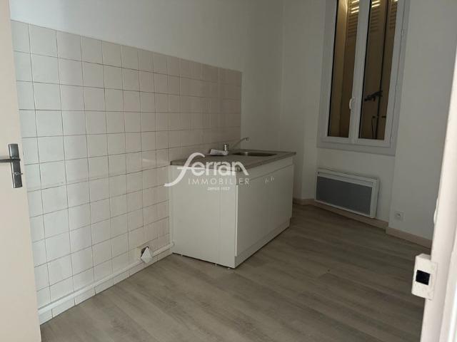 Appartement location à Salernes, Var
