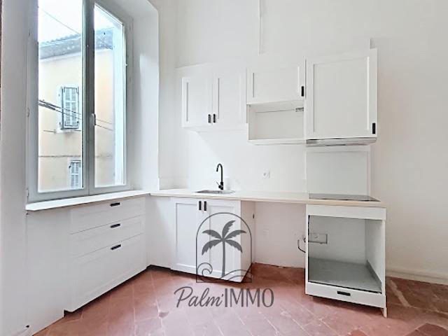 Appartement location à Brignoles, Saint-maximin-la-sainte-baume