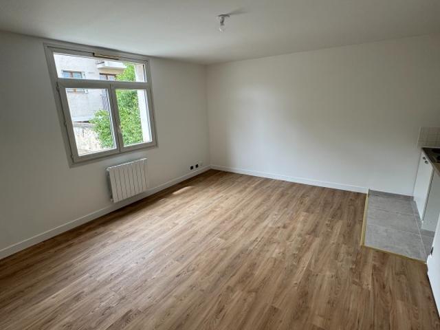 Studio location à Nanterre