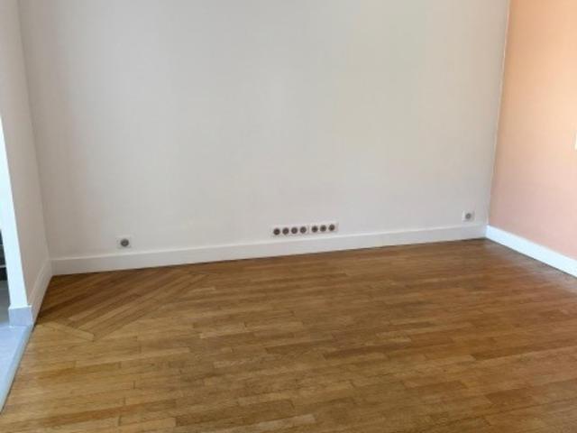 Studio location à Nanterre, Villeneuve-la-garenne