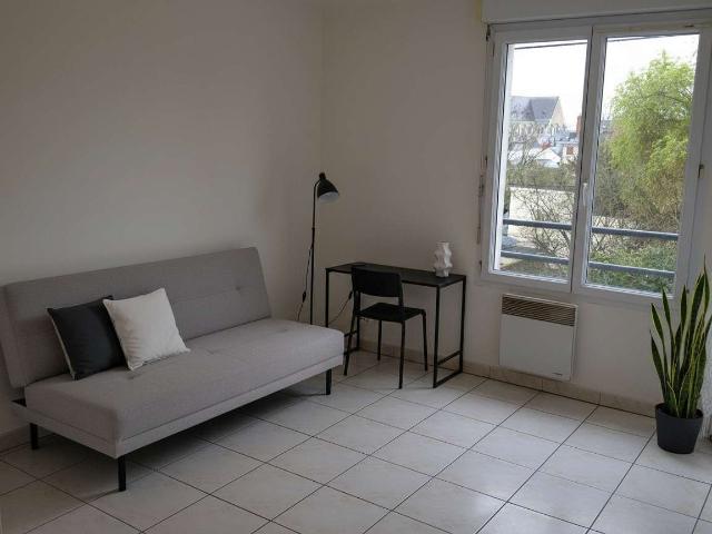 Studio location à Angers