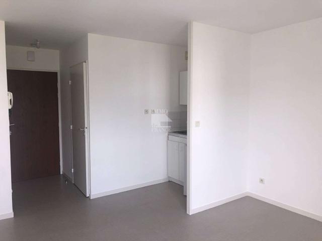 Studio location à Angers