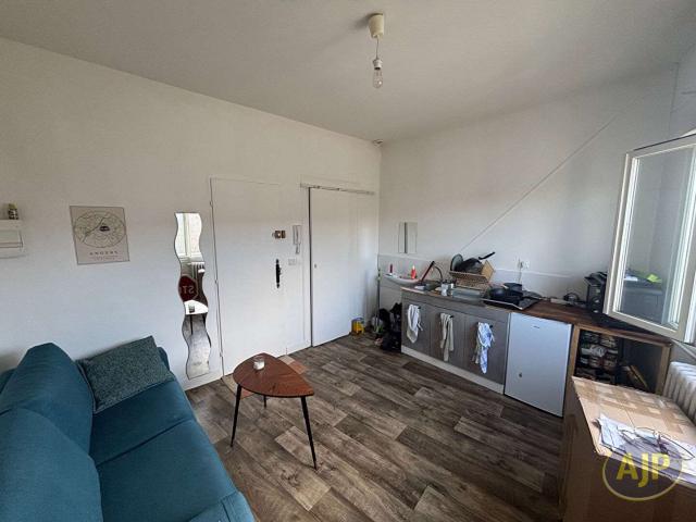 Studio location à Angers