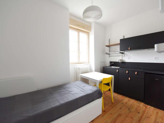 Studio location à Angers