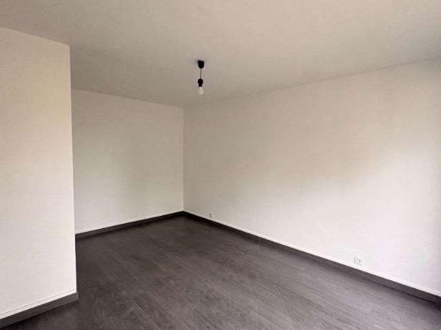 Studio location à Caen
