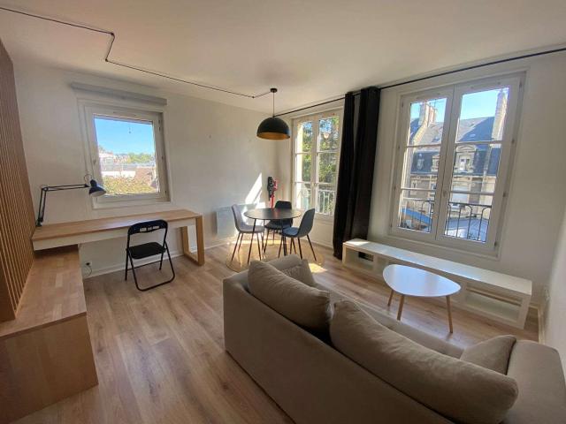 Studio location à Caen