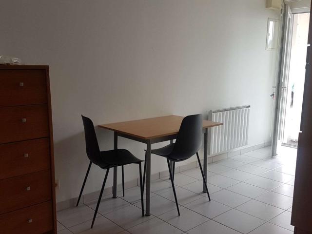 Studio location à Cholet