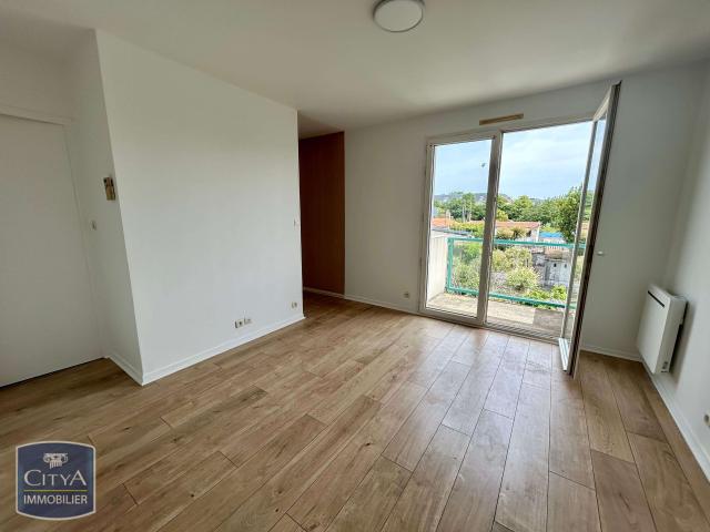 Studio location à Cholet