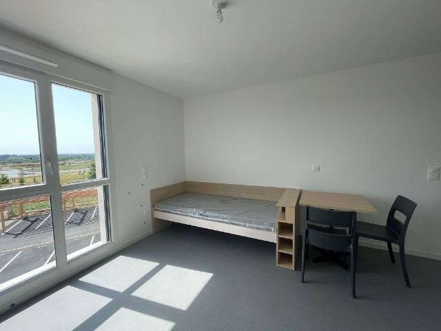 Studio location à Caen, Colombelles