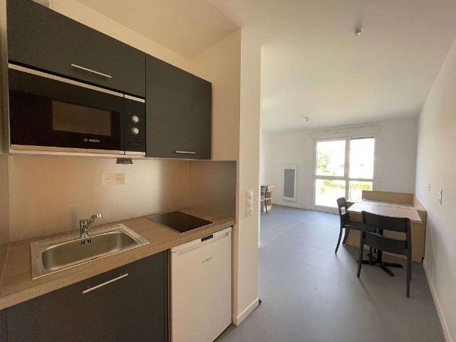Studio location à Caen, Colombelles