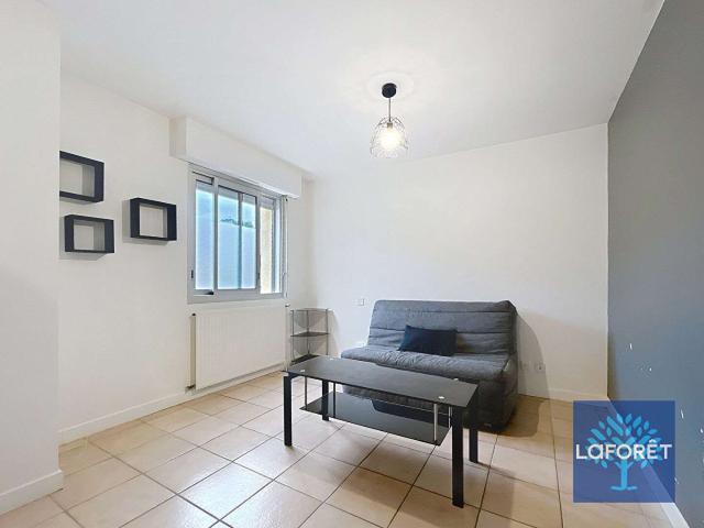 Studio location à La Roche-sur-Yon, La Roche-sur-yon