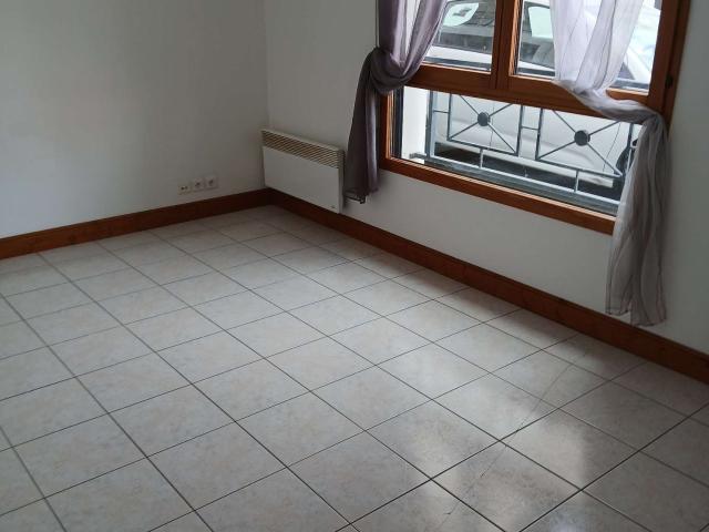 Studio location à La Roche-sur-Yon, La Roche-sur-yon