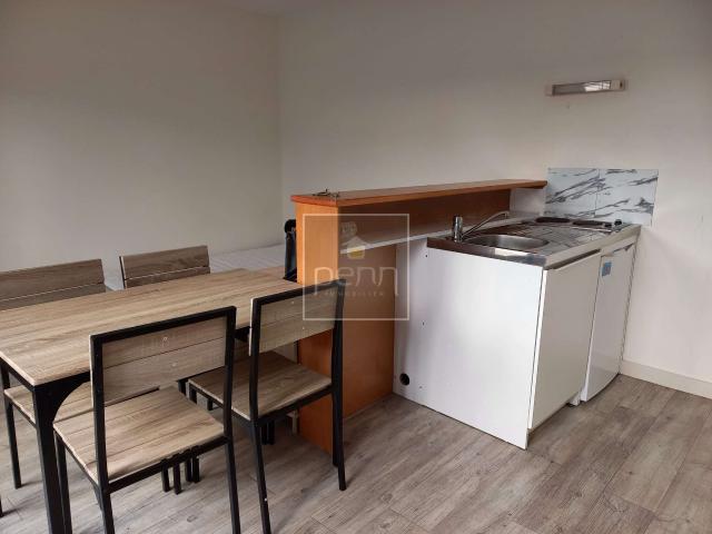 Studio location à Laval