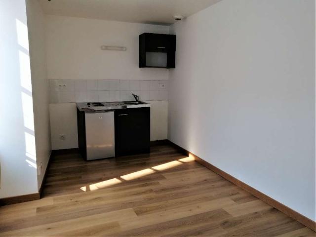 Studio location à Laval