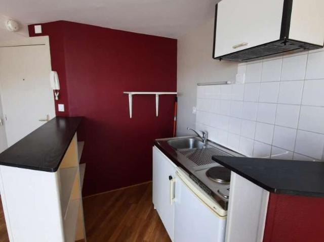 Studio location à Laval