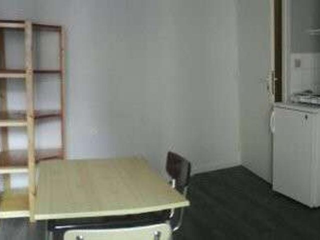 Studio location à Laval