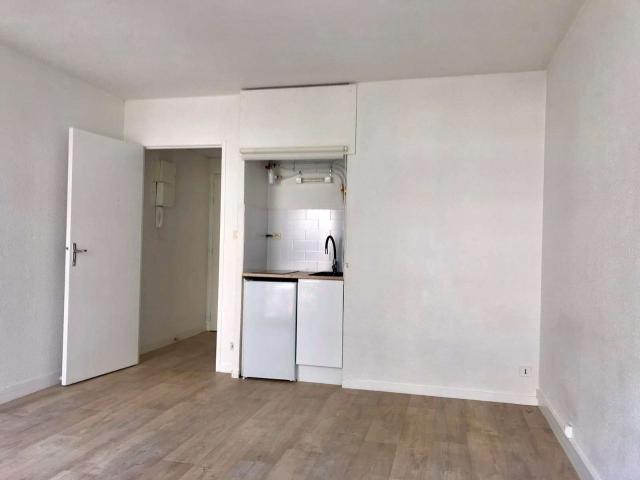 Studio location à Le Mans