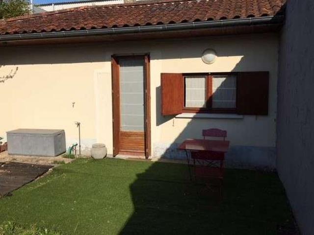 Studio location à Bordeaux, Mérignac