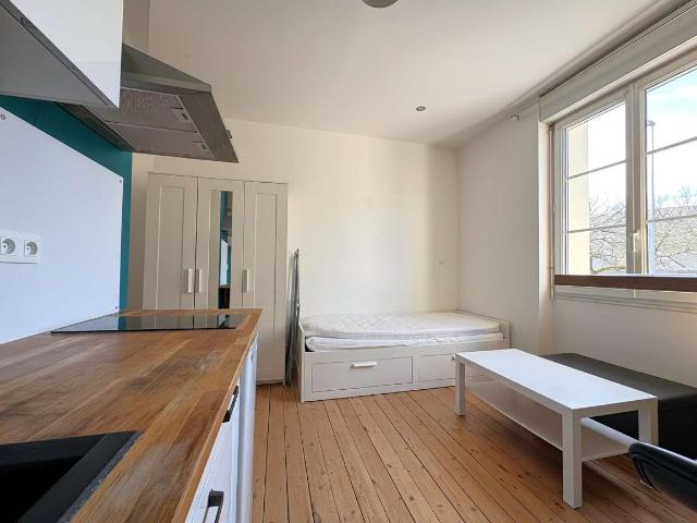 Studio location à Nantes