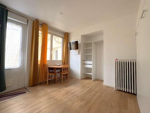 Studio location à Nantes