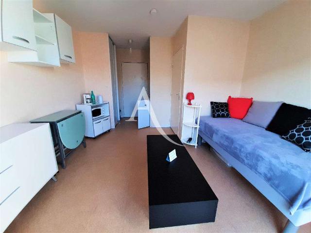Studio location à Nantes