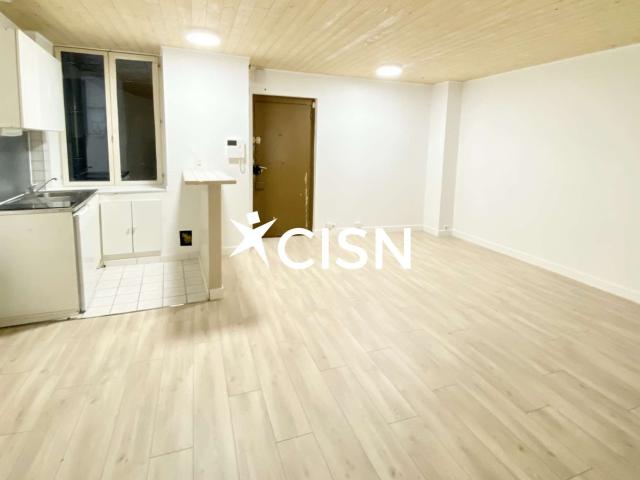 Studio location à Nantes