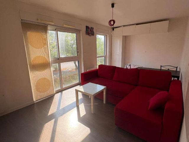 Studio location à Nantes