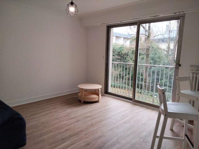 Studio location à Nantes