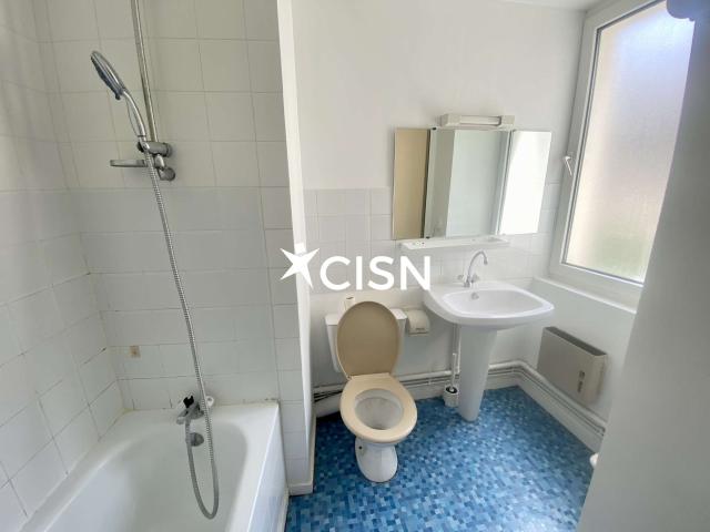 Studio location à Nantes