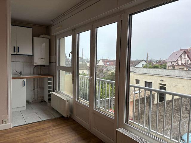 Studio location à Caen, Ouistreham