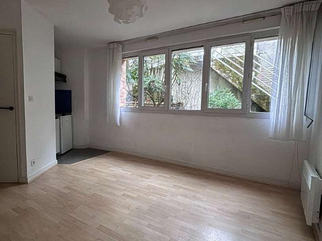 Studio location à Rennes, Bretagne