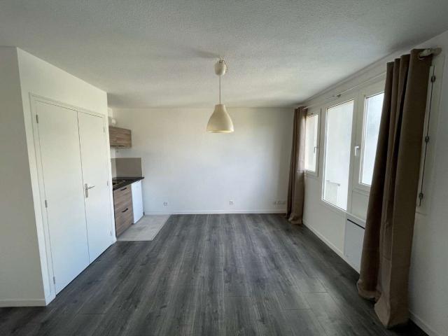 Studio location à Rennes, Bretagne