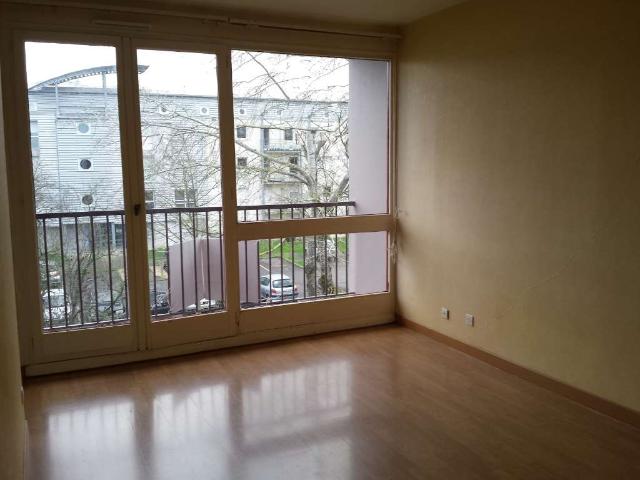 Studio location à Rennes, Bretagne