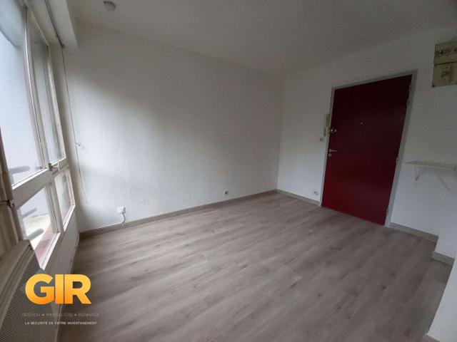 Studio location à Rennes, Bretagne