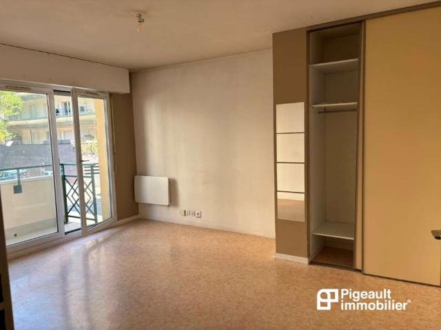 Studio location à Rennes, Bretagne