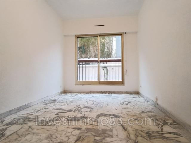 Appartement location à Arrondissement de Toulon, Hyères