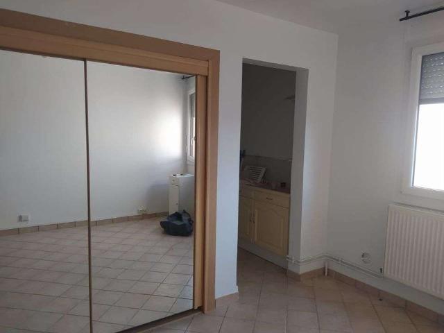 Appartement location à Saint-Denis, Seine-Saint-Denis