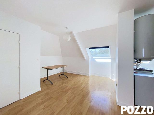 Studio location à Vire, Normandie