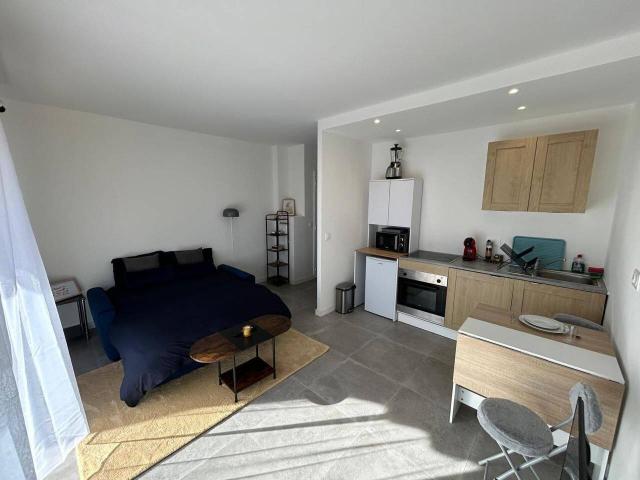 Studio location à Vieille Ville, Antibes