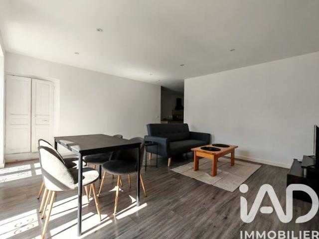 Appartement location à Largentière, Saint-etienne-de-boulogne