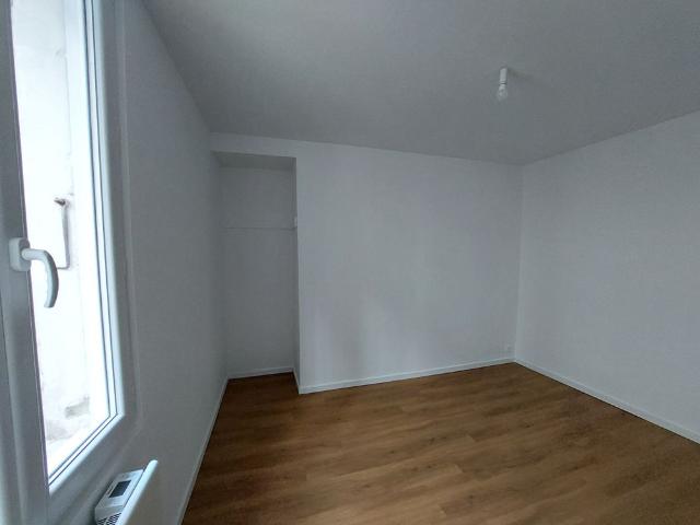 Appartement location à Saint-Pierre, Saintes