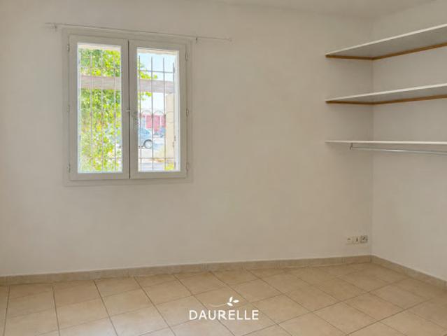 Appartement location à Arles, La Salle Les Alpes